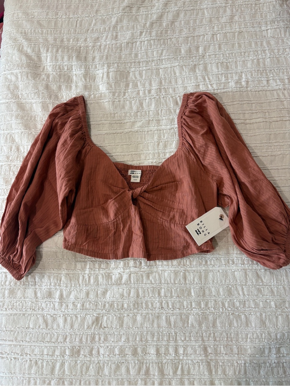 NWT Billabong Puff Sleeve Crop Top